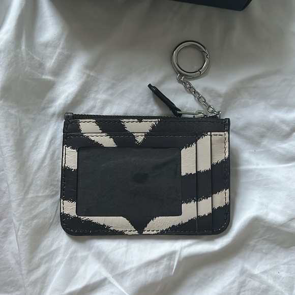 Coach mini skinny ID case with zebra print - Picture 3 of 4
